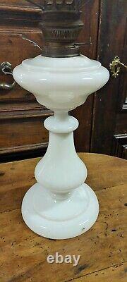 Large Antique Oil Lamp in Opaline Glass Late XIX Century