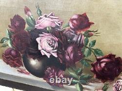 Magnifique peinture à l'huile de roses anciennes des années 1890 en format allongé sur toile rose cranberry.