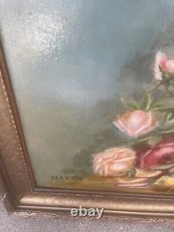 Peinture à l'huile antique sur toile de roses florales encadrée en or et signée.