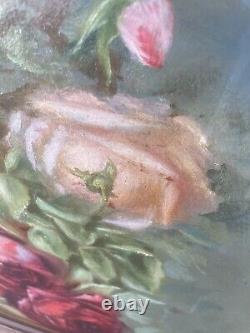 Peinture à l'huile antique sur toile de roses florales encadrée en or signée